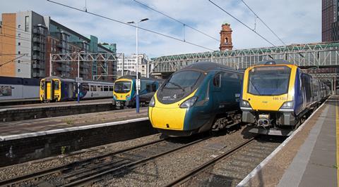 Rolling stock mix at Man Oxford Rd 160622 TM1