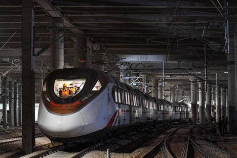 cn-guangzhou-line18-test-running