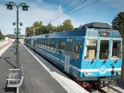 The Roslagsbanan station at Bällsta was rebuilt in conjunction with double-tracking of the Kragstalund – Vallentuna section.