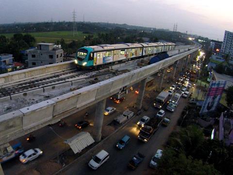 tn_in-kochi_metro_test_run.jpg