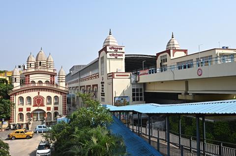 in-kolkata-line1-dakshineswar