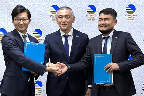 The co-operation agreement was signed in Astara by Hytera Kazakhstan Country Manager Ivan Wang, KTZ Chief Engineer Batyr Kotyrev, and BT Signal Director B M Bayzakov.