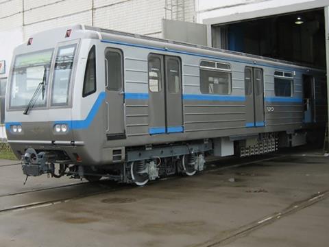 tn_ru-mwm-81-717-metro-car.jpg