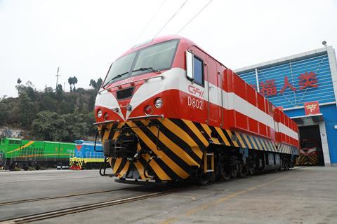 CFM SDD1 diesel loco delivery (Photo CRRC) (2)