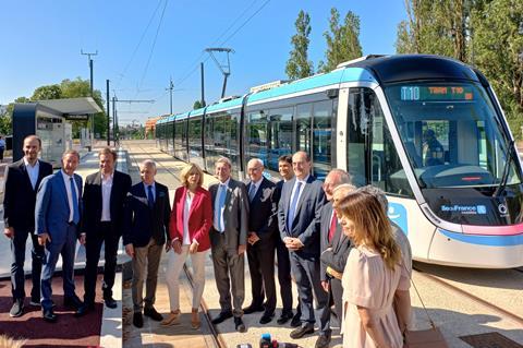 Paris tram Line T10 opening