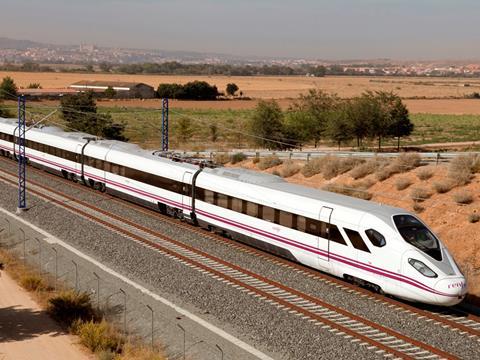 tn_es-renfe-caf-oaris-3_01.jpg