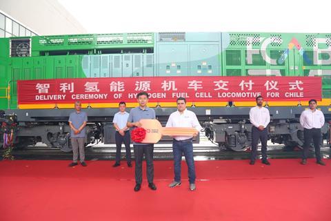 FCAB hydrogen loco delivered (photo CRRC)