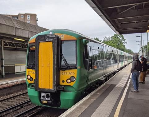 GTR Southern Class 377 Electrostar arriving at station