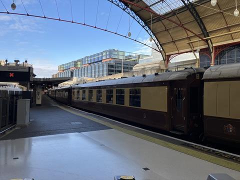 gb-belmond-pullman-coaches-victoria