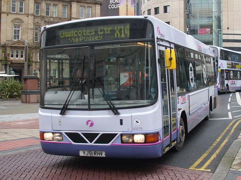 Leeds bus (Photo: Martin Latus).