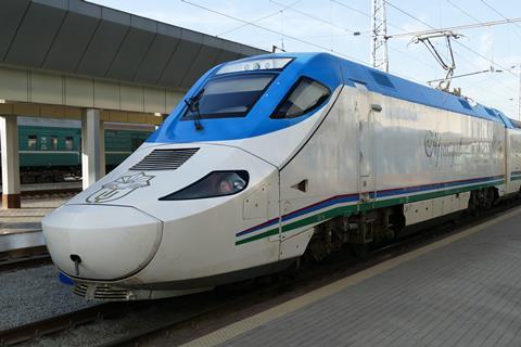 Uzbekistan Railways Afrosiyob Talgo 250 train at Samarkand (Photo: Falco/Pixabay)
