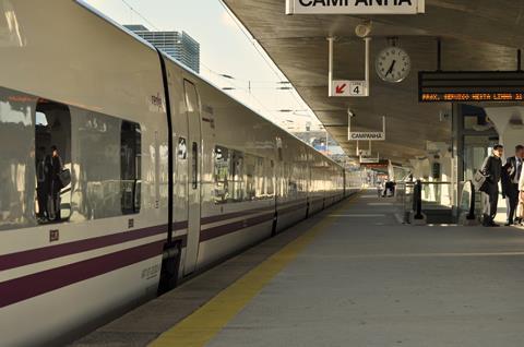 RENFE Talgo VII (Photo: Tiago Miranda, CC BY 2.0)