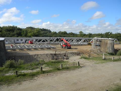 CCFC has begin installation of the four sections of the 200 m Pintado bridge,