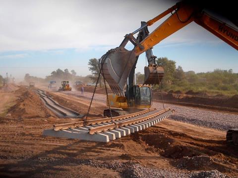 tn_ar-belgrano-track-works_01.jpg