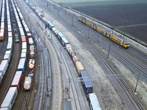 1000 m freight train on test