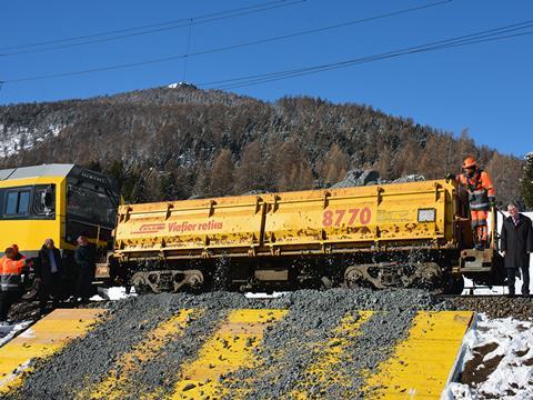 Rhätische Bahn held a ceremony on November 14 to mark the start of work to on a project to provide a second track between Bever and Samedan.