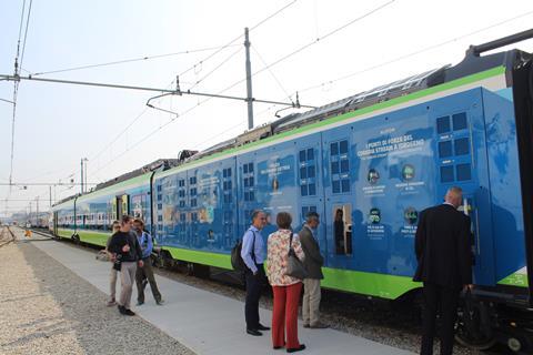 Ferrovie Nord Milano Alstom Coradia Stream hydrogen multiple-unit (2)