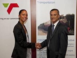 Swaady Martin, Acting Chief Executive Officer of GE South Africa Technologies, and Pradeep Maharaj, Acting Group Chief Executive at Transnet.