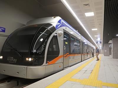 tr-antalya-line-T3-tram-tunnel