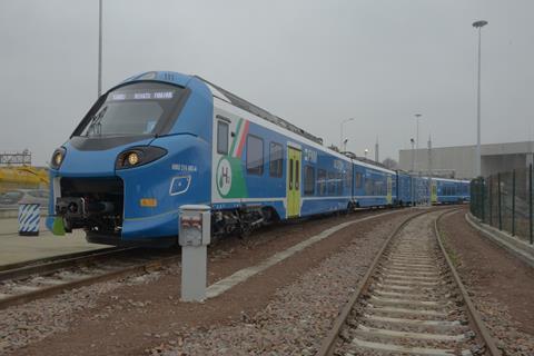 FNM hydrogen train (Photo Toma Bacic) (12)