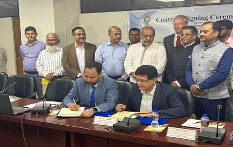 Bangladesh Railways and RITES sign contract (Photo RITES)