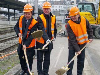 The project was launched by Thomas Feurer, Mayor of Schaffhausen; Reto Dubach, Schaffhausen canton Minister of Construction; and Philippe Gauderon, Head Infrastructure at SBB.
