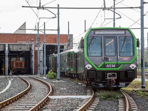 tn_it-milano_line_m2_leonardo_train_in_depot_02.jpg