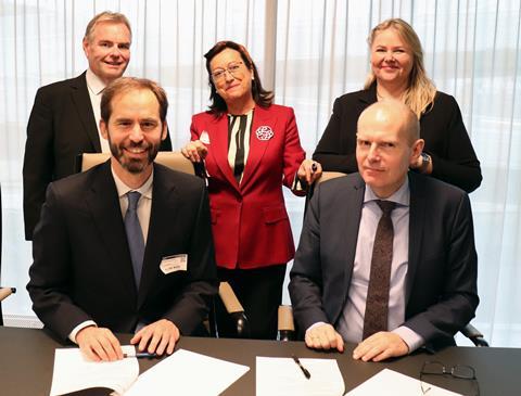The Norwegian and Spanish infrastructure managers have signed a memorandum of understanding covering the exchange of experiences, mutual training, joint workshops, study visits and technical assistance.
