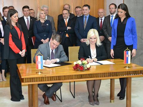A memorandum of co-operation has been signed for the planned modernisation of the 412 km Beograd – Zagreb route.
