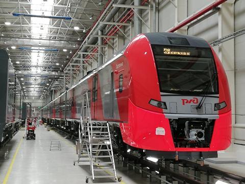 The 10-car version of the Sinara/Siemens joint venture’s Lastochka EMU offers more capacity than a pair of five-car units.