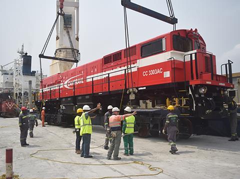 Camrail takes delivery of five 3 300 hp GE Transportation diesel locomotives.