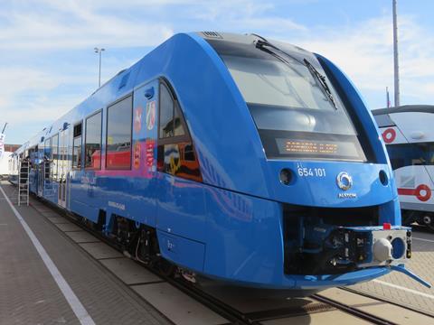 Alstom Coradia iLint hydrogen fuel cell multiple-unit