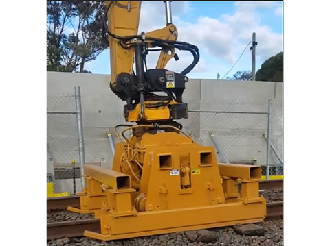 John Holland has developed a rail springer excavator attachment which, it says, makes the traditionally labour-intensive and high-risk process of track stripping both safer and up to five times faster.