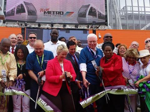 tn_us-houston-light_rail_ribbon_cutting.jpg