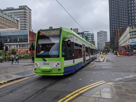 gb Croydon tram