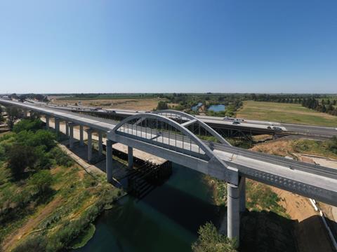 us-California high speed rail-San Joaquin river viaduct