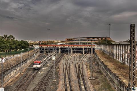 Sevilla station (Photo: Pissicatto/Pixabay)
