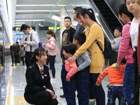 tn_cn-suzhou_line_4_opening.jpg