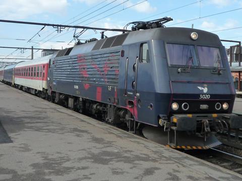 tn_dk-dsb-loco-nighttrain_02.jpg