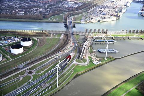 nl-theemswegtrace-port-of-rotterdam