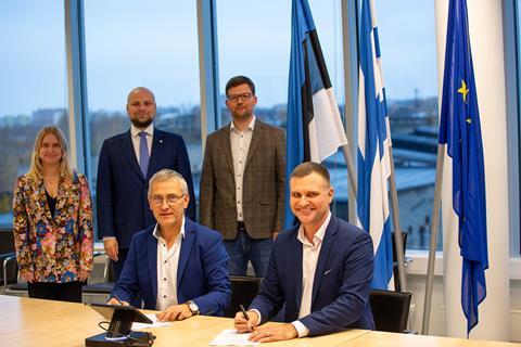 Tallinn contract (Photo TLT)