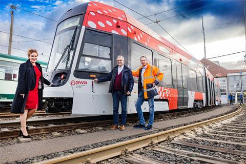 Bonn's first Skoda tram delivered