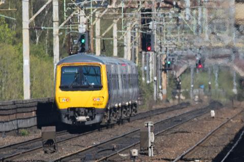 Class 323 on Stockport Viaduct