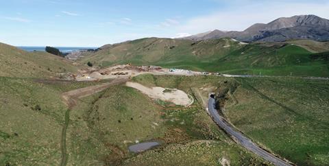 nz-kiwirail-tarbarrel-works-looking-south