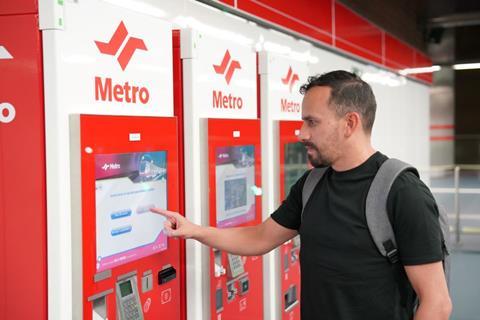 Quito metro ticket machine (Photo Transdev)