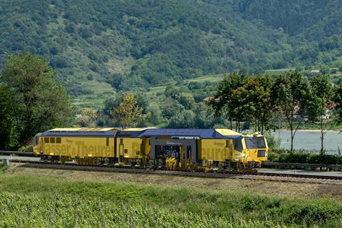 Plasser & Theurer UnimatExpress 2X-4x4 Dynamic (1)