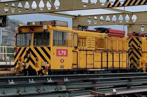 Hong Kong MTR Brush Mk3 battery locomotive