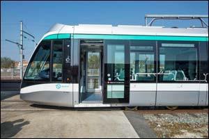 fr-paris_T8_tram.jpg