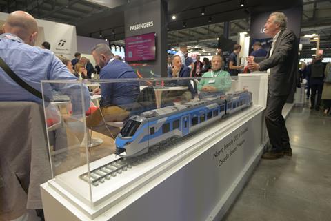 Alstom train model (Photo Toma Bacic) (3)