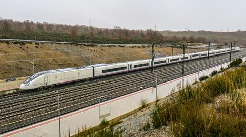 Avril RENFE S106